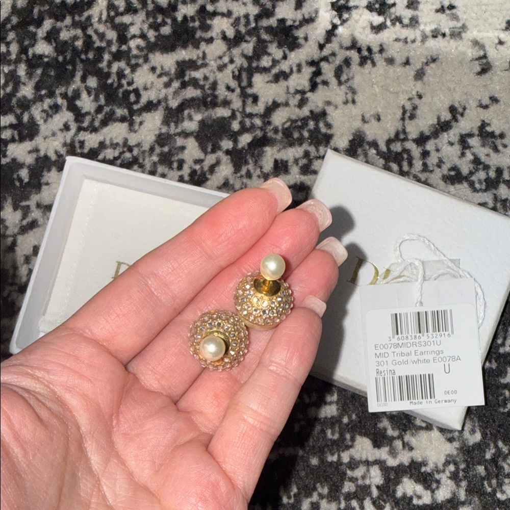 Dior Gold and White Pearl Tribale Earrings - Picture 3 of 6
